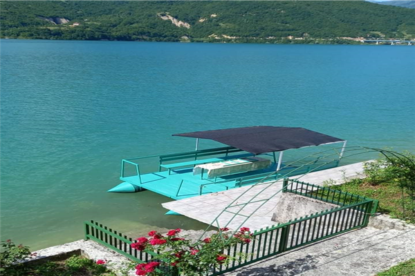 Vikendica Jablaničko Jezero