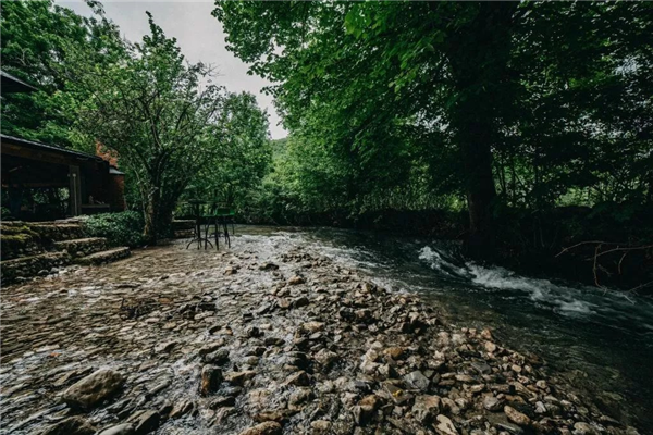 Osjetite netaknutu prirodu uz apartmane Ena