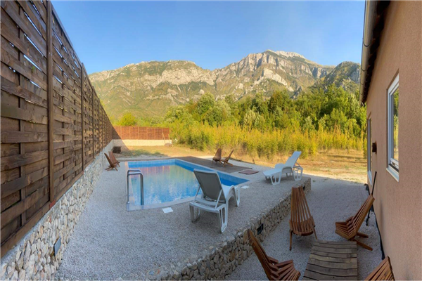 Pool Cottage Mostar